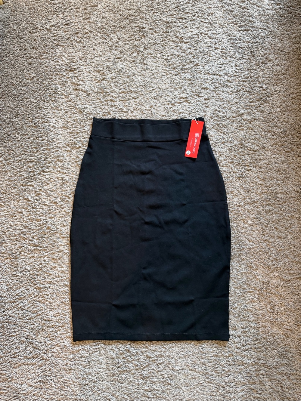 Uniqlo Black Pencil Skirt with Tag